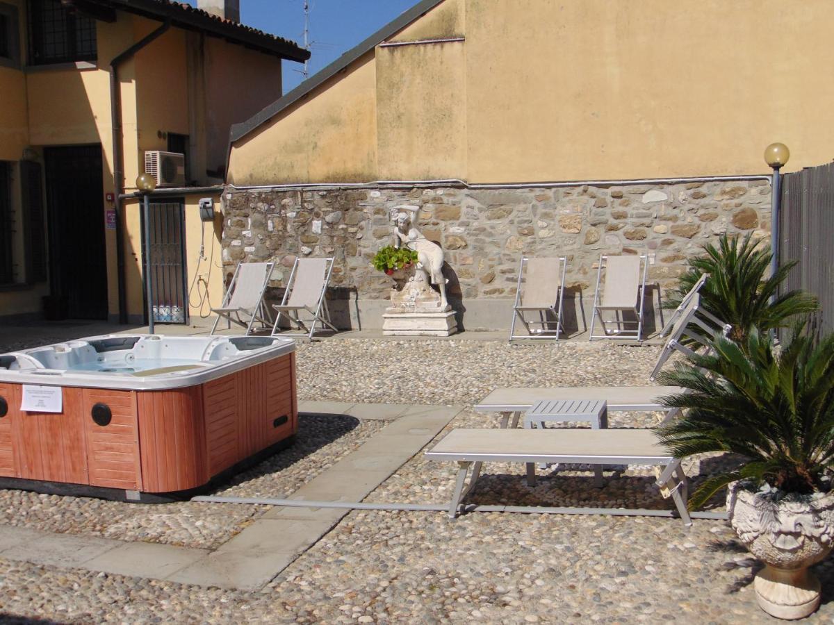 Galleria Imperiale Relais De Charme Sarnico Exterior photo